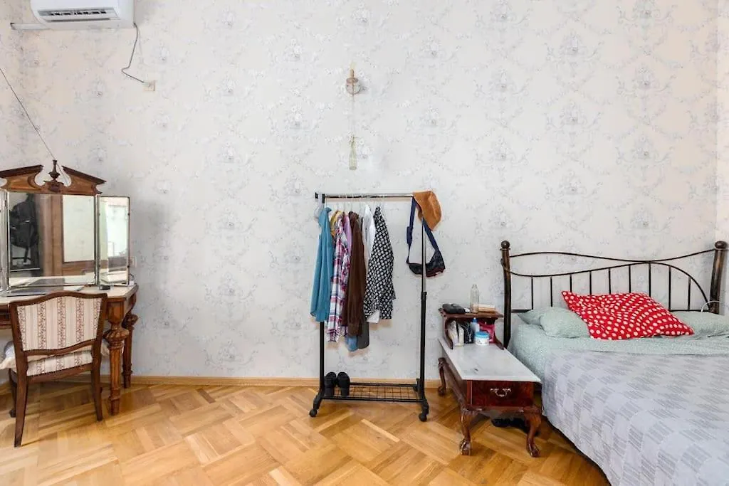 Apartment Super Comfortable House In City Tbilisi Georgien