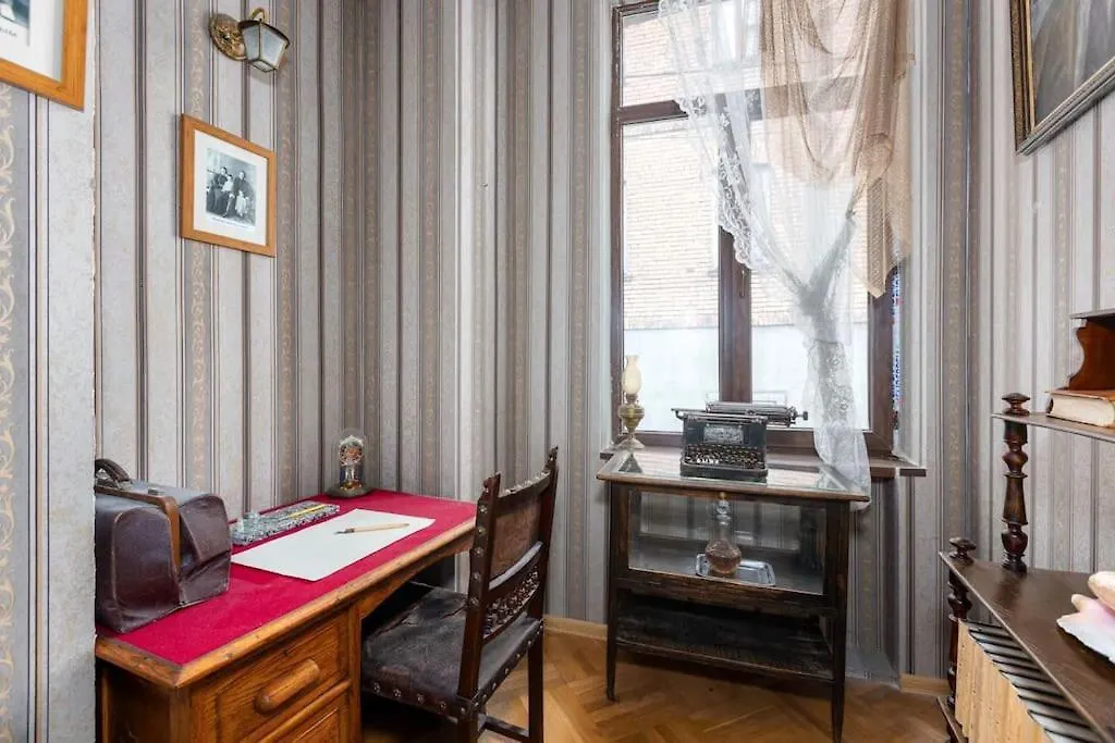 Apartment Super Comfortable House In City Tbilisi