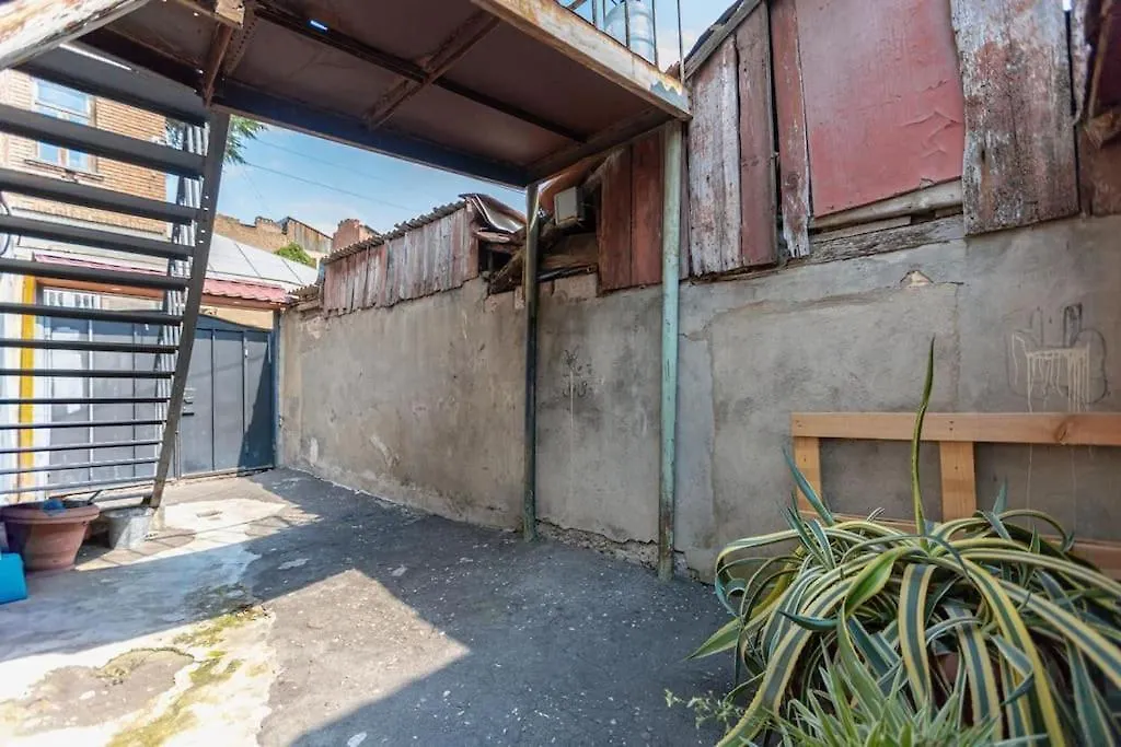 Apartment Super Comfortable House In City Tbilisi